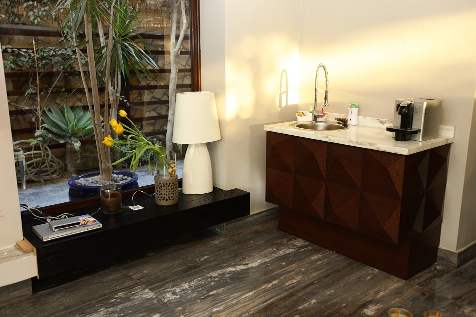 Palm-Hills-Massive-Marble-Supplier